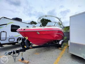 2014 Yamaha Boats 242 Limited S