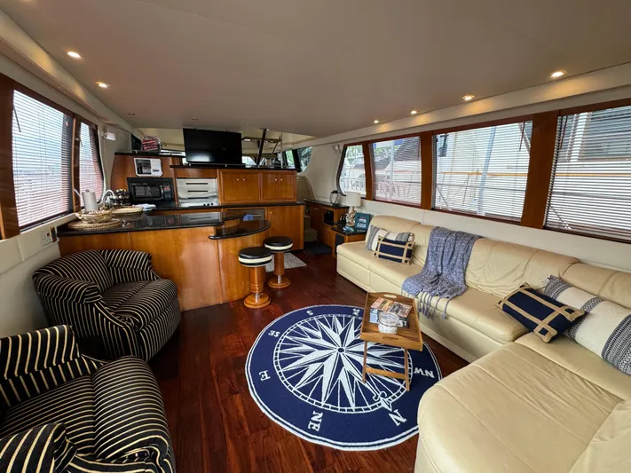 Sioux Forever Yacht Photos Pics 