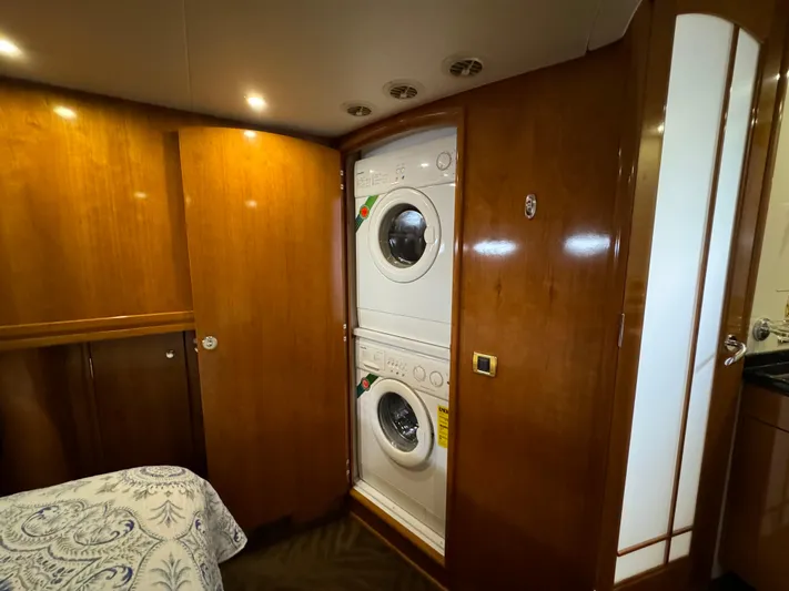 Sioux Forever Yacht Photos Pics 