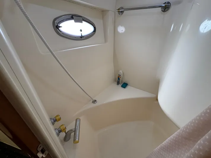 Sioux Forever Yacht Photos Pics 