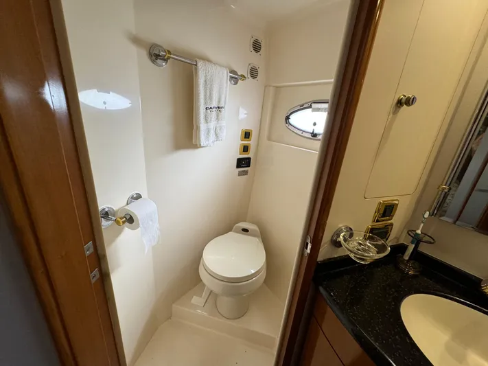 Sioux Forever Yacht Photos Pics 