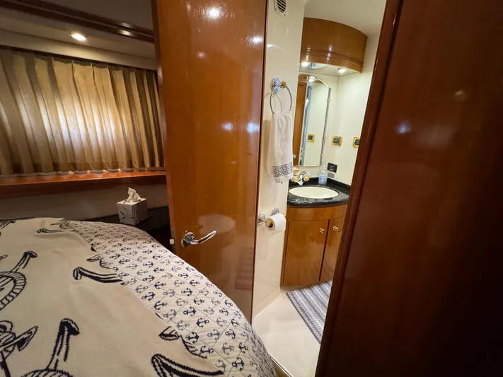 Sioux Forever Yacht Photos Pics 