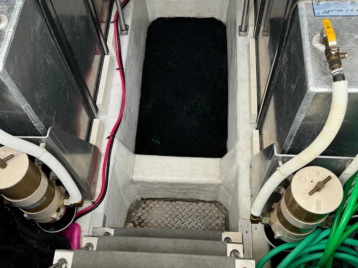 Sioux Forever Yacht Photos Pics 