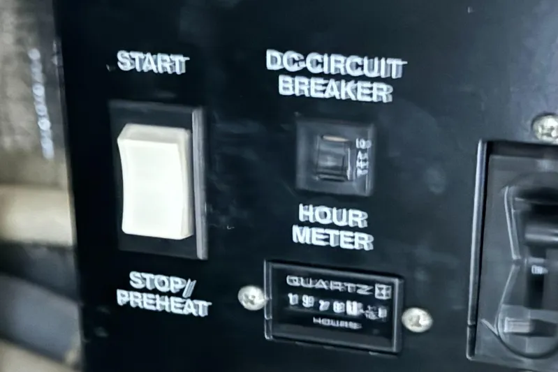 Sioux Forever Yacht Photos Pics 