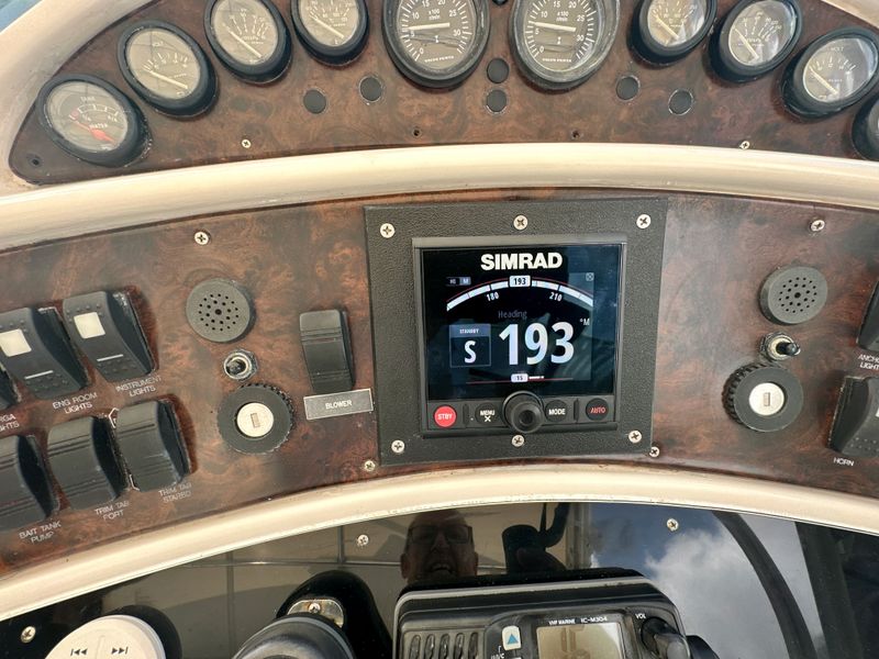 2000 Riviera 40 OFFSHORE