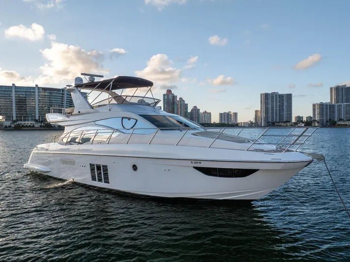 Blue Sea Yacht Photos Pics 