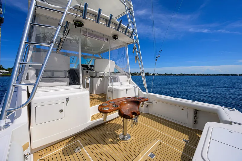 Daybreak Yacht Photos Pics Cabo 35 Daybreak - Exterior Cockpit