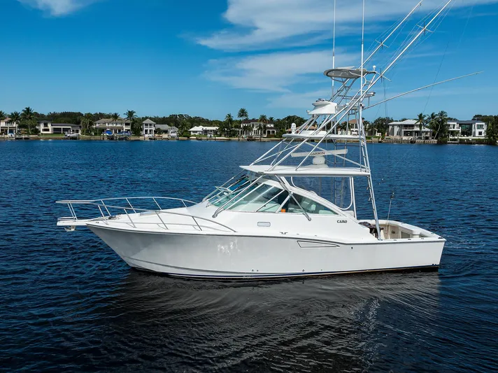 Daybreak Yacht Photos Pics Cabo 35 Daybreak - Exterior Profile