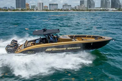 Midnight Express 43 Open
