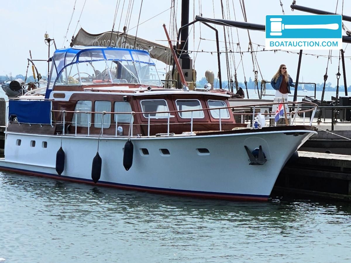 1977 Super Van Craft 1260