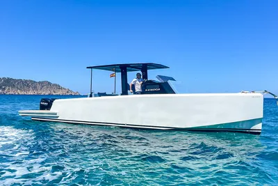 2021 Scorpion 40 Open