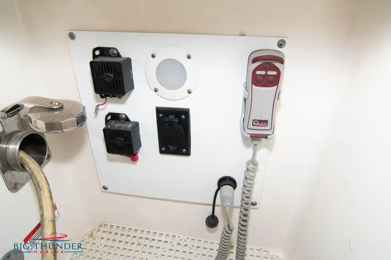  Yacht Photos Pics Control panel of a 2013 Sea Ray 540 Sundancer boat.