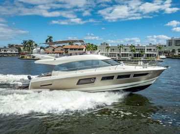 2014 50' Prestige-500 fly Boca Raton, FL, US