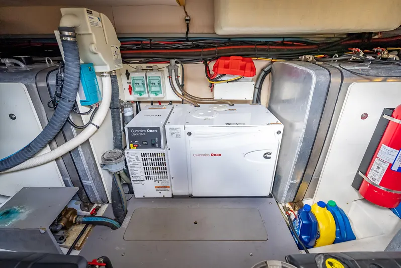 Miss Zoe Yacht Photos Pics 