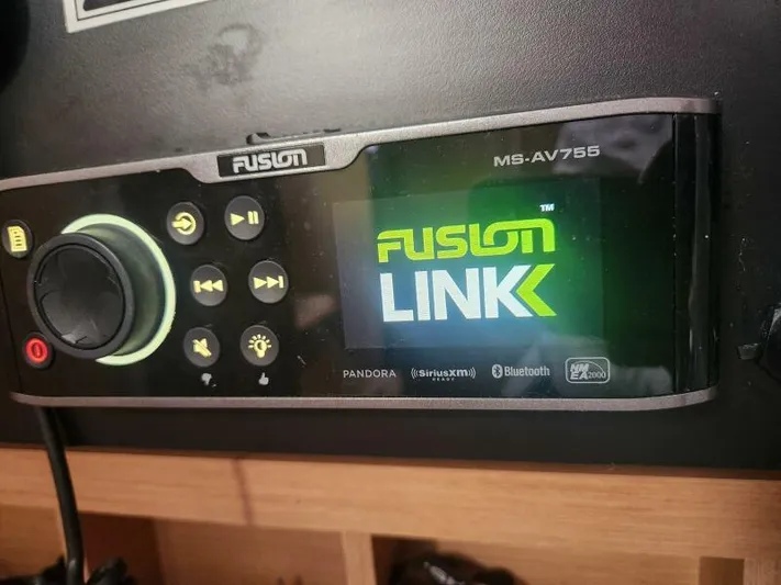 Fred's Dream Yacht Photos Pics Fusion MS-AV755 stereo system on Jeanneau Sun Odyssey 410, 2020 model, displaying "Fusion Link".