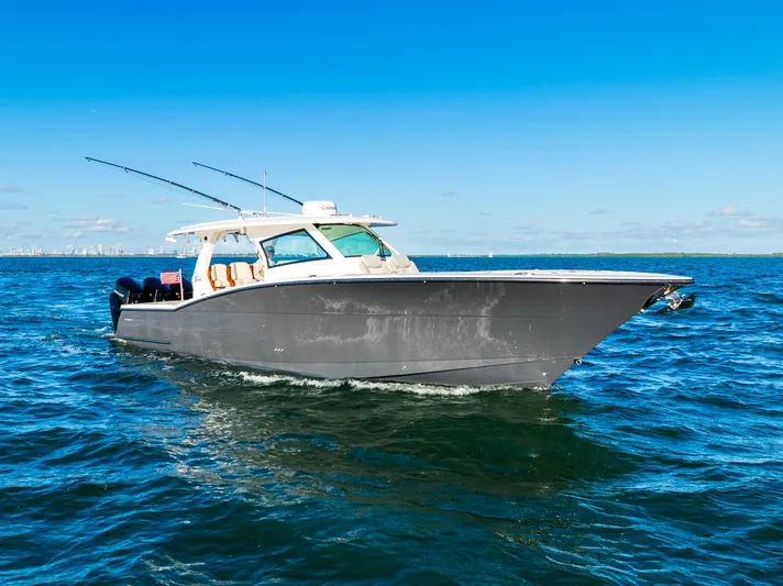 Truckin Yacht Photos Pics 