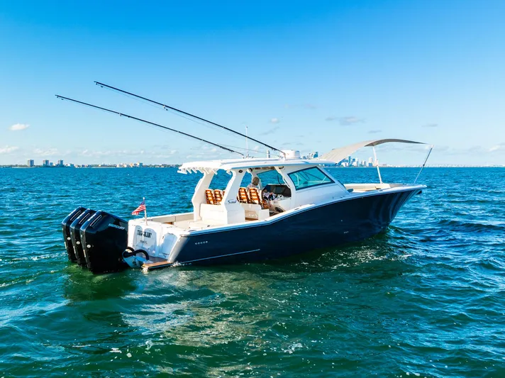 Truckin Yacht Photos Pics 