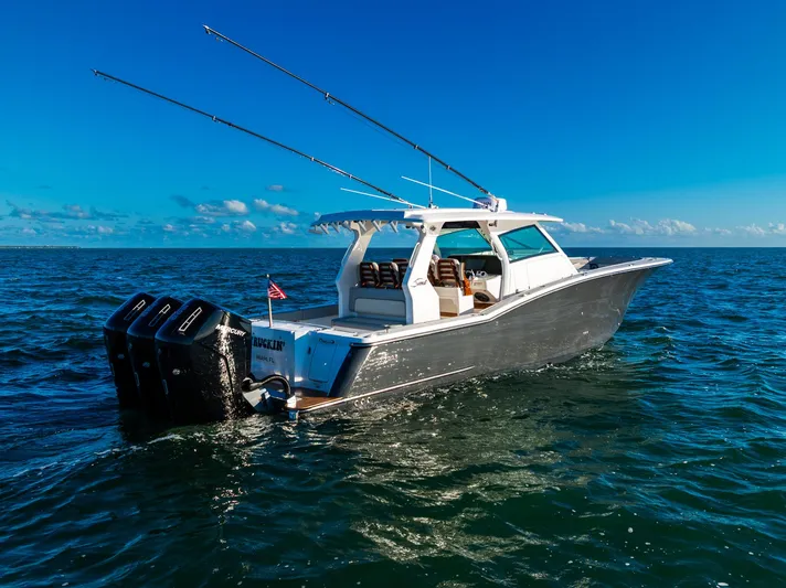 Truckin Yacht Photos Pics 