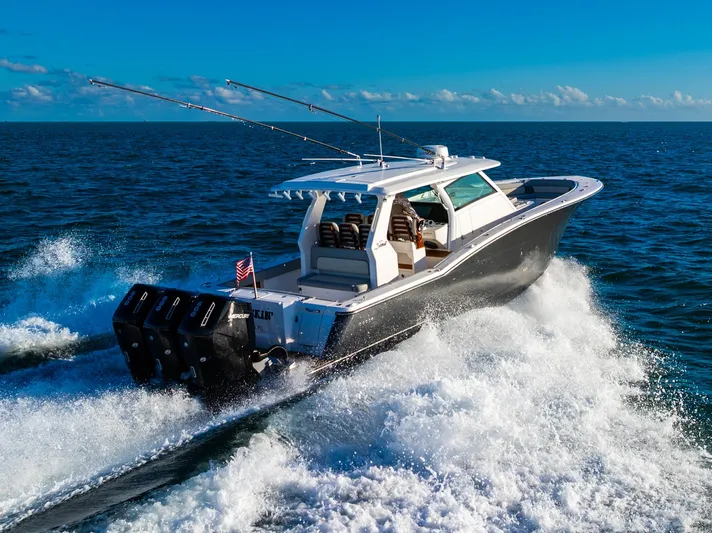 Truckin Yacht Photos Pics 