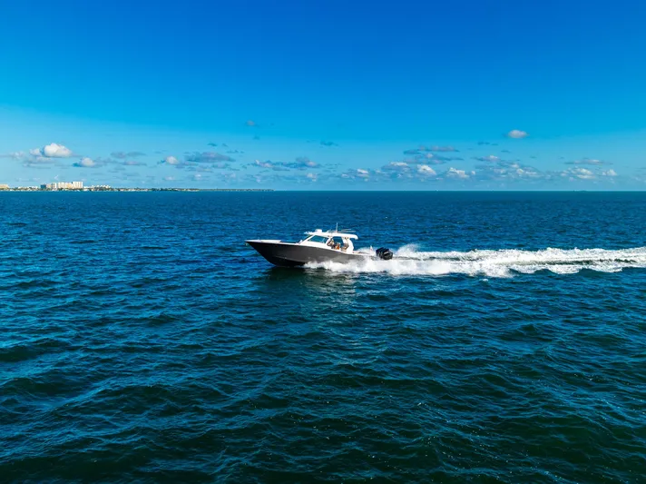 Truckin Yacht Photos Pics 