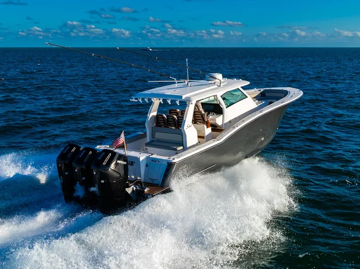 Truckin Yacht Photos Pics 