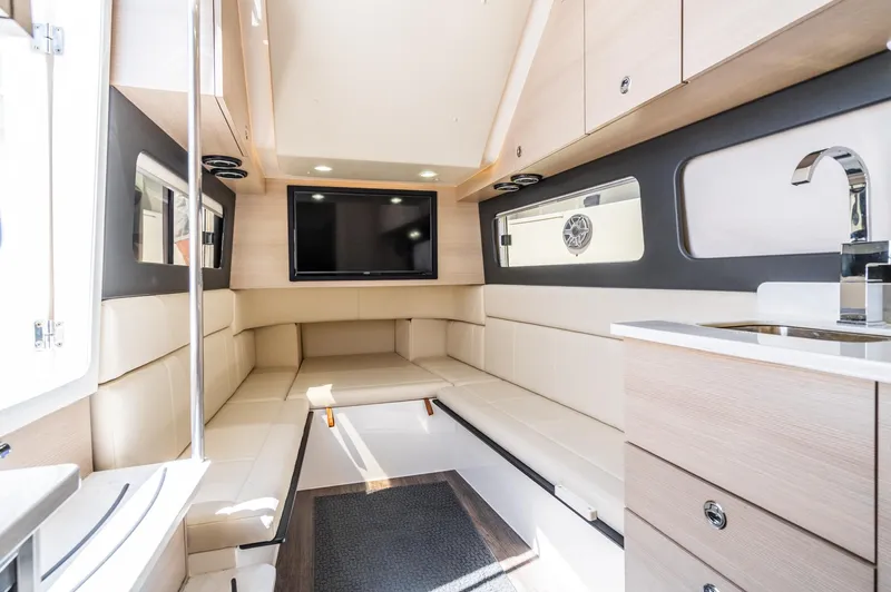 Truckin Yacht Photos Pics 