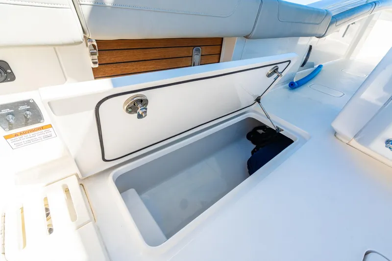 Truckin Yacht Photos Pics 