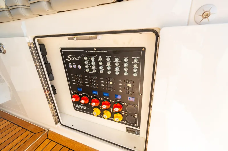 Truckin Yacht Photos Pics 