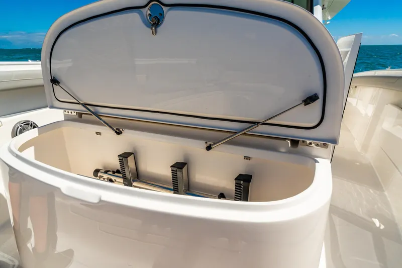 Truckin Yacht Photos Pics 