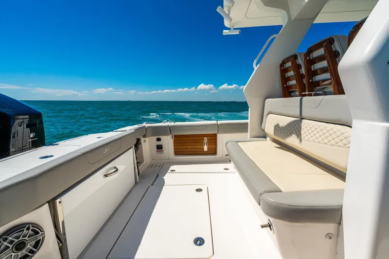 Truckin Yacht Photos Pics 