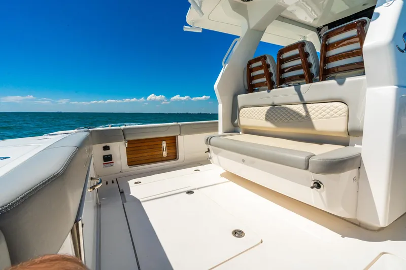 Truckin Yacht Photos Pics 