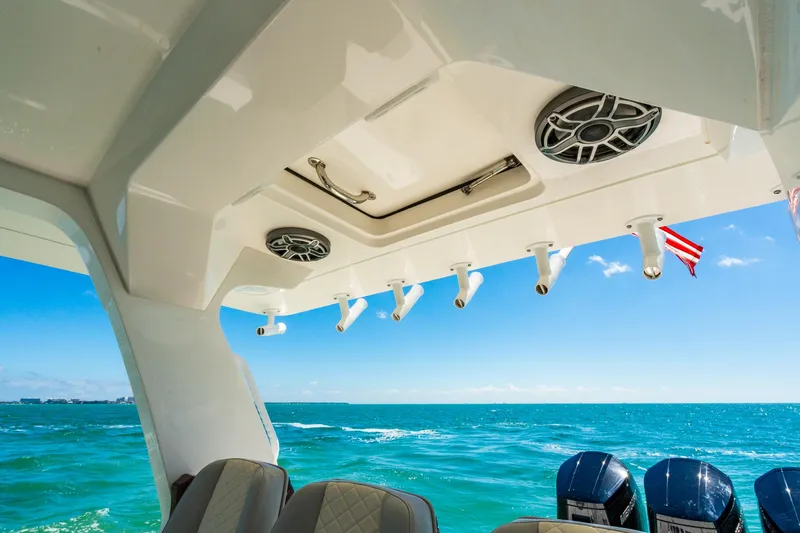 Truckin Yacht Photos Pics 