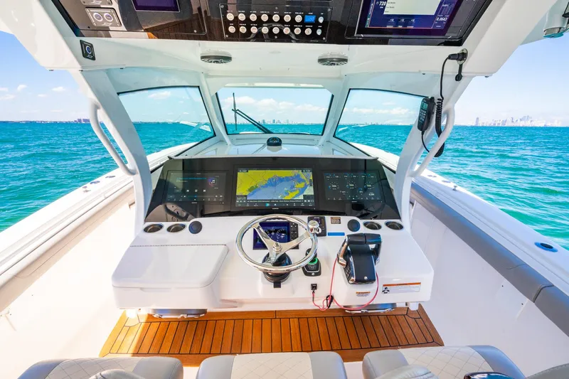 Truckin Yacht Photos Pics 