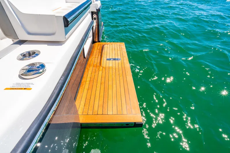 Truckin Yacht Photos Pics 