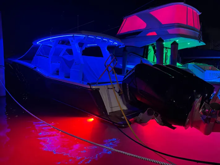 Truckin Yacht Photos Pics 