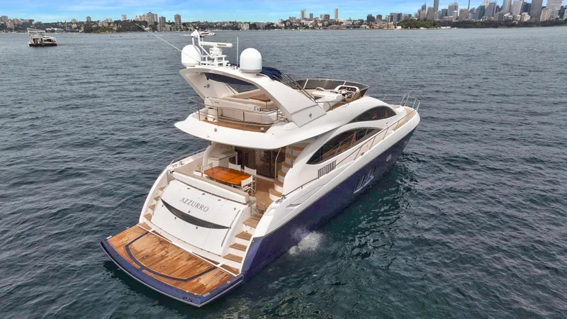 Azzurro Yacht Photos Pics Luxury Sunseeker Manhattan 70 yacht cruising on open water, 2009 model.