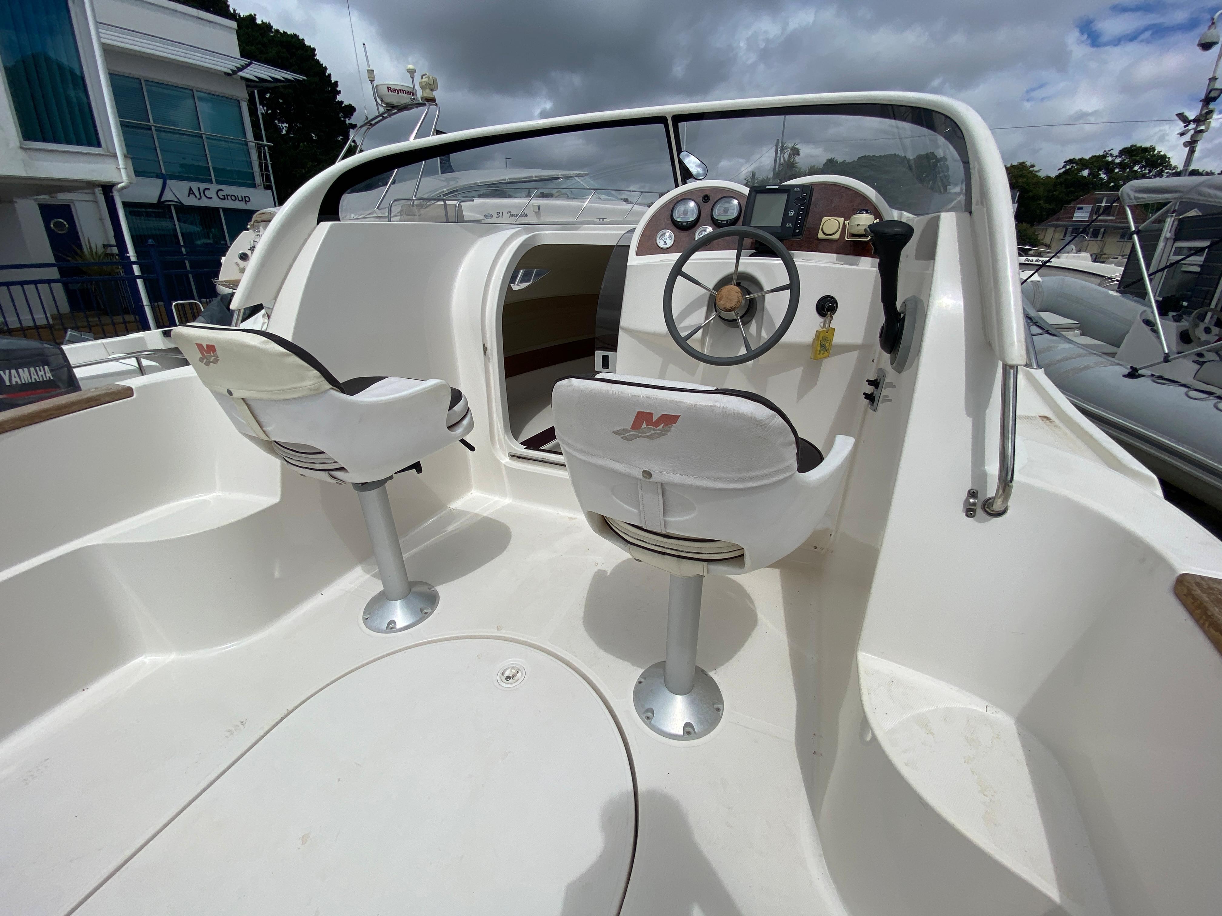 quicksilver-620-cruiser-6m-2003-dorset-boats-and-outboards