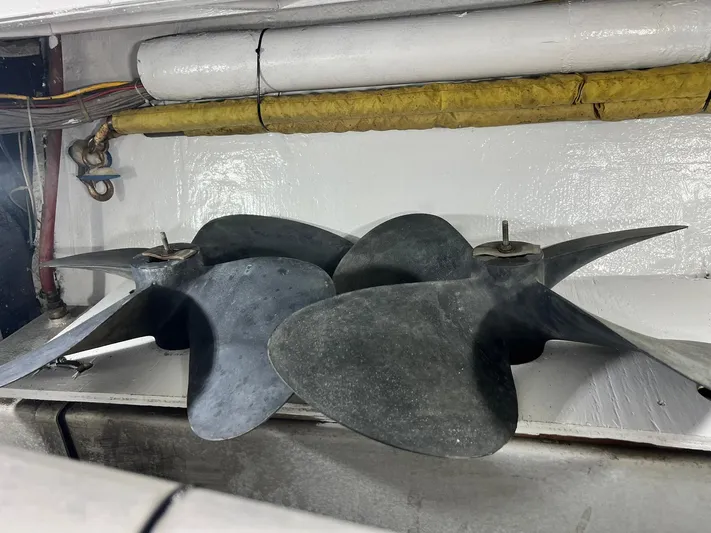 Arvo Arrow Yacht Photos Pics 