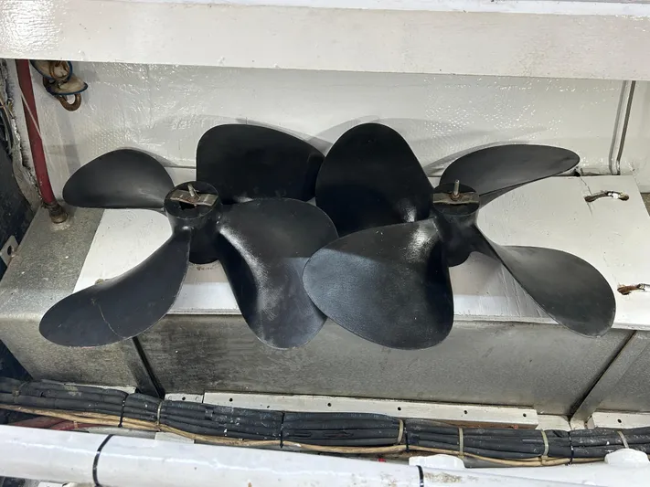 Arvo Arrow Yacht Photos Pics 