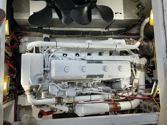 Arvo Arrow Yacht Photos Pics 