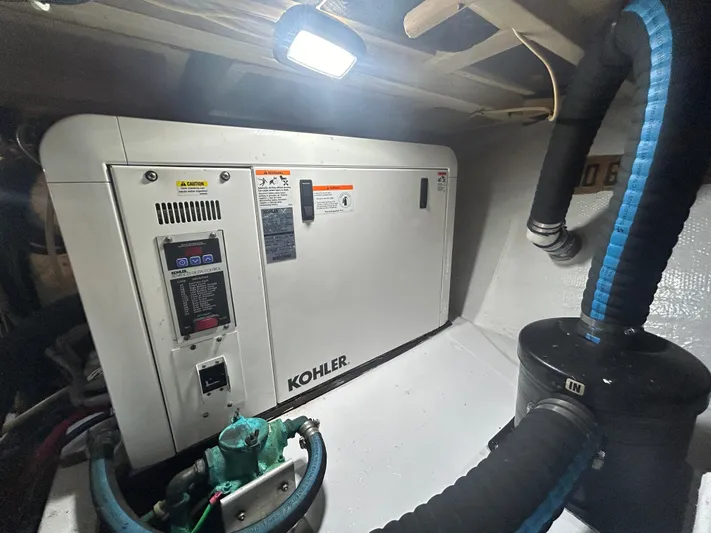 Arvo Arrow Yacht Photos Pics 