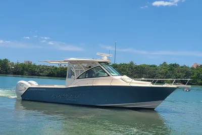 Grady-White Express 330