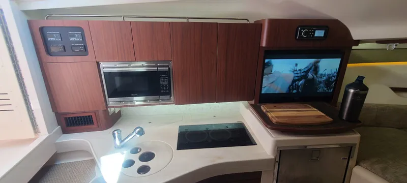  Yacht Photos Pics 2021 GRADY-WHITE 330 EXPRESS - Image 43