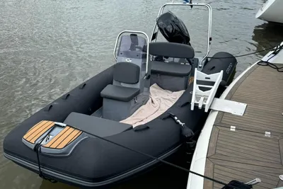 2024 Custom Grand Silverline 420