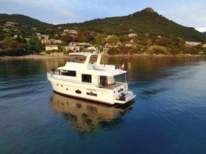 2013 Beneteau Swift Trawler 50