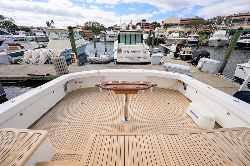 Tami Ann Yacht Photos Pics Viking 72 TAMI ANN - Cockpit View From Mezzanine