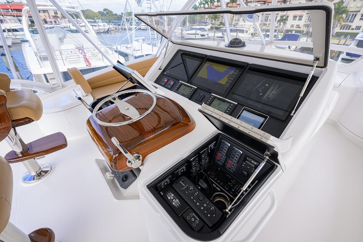 2021 Viking 72 