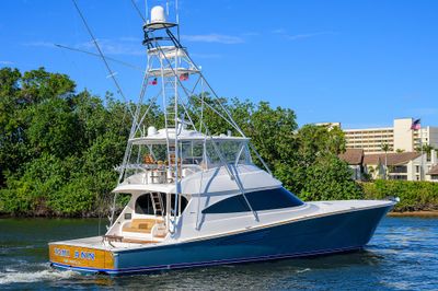 Yacht