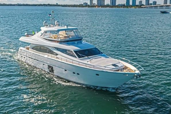 2011 Ferretti Yachts 83