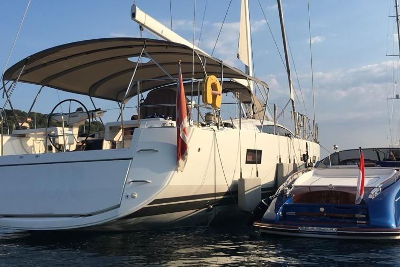 2016 Jeanneau 64 